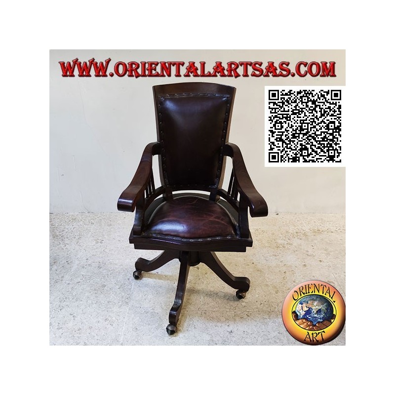 Poltrona da ufficio in legno di teak con seduta e schienale imbottito rivestito in pelle e rotelle
