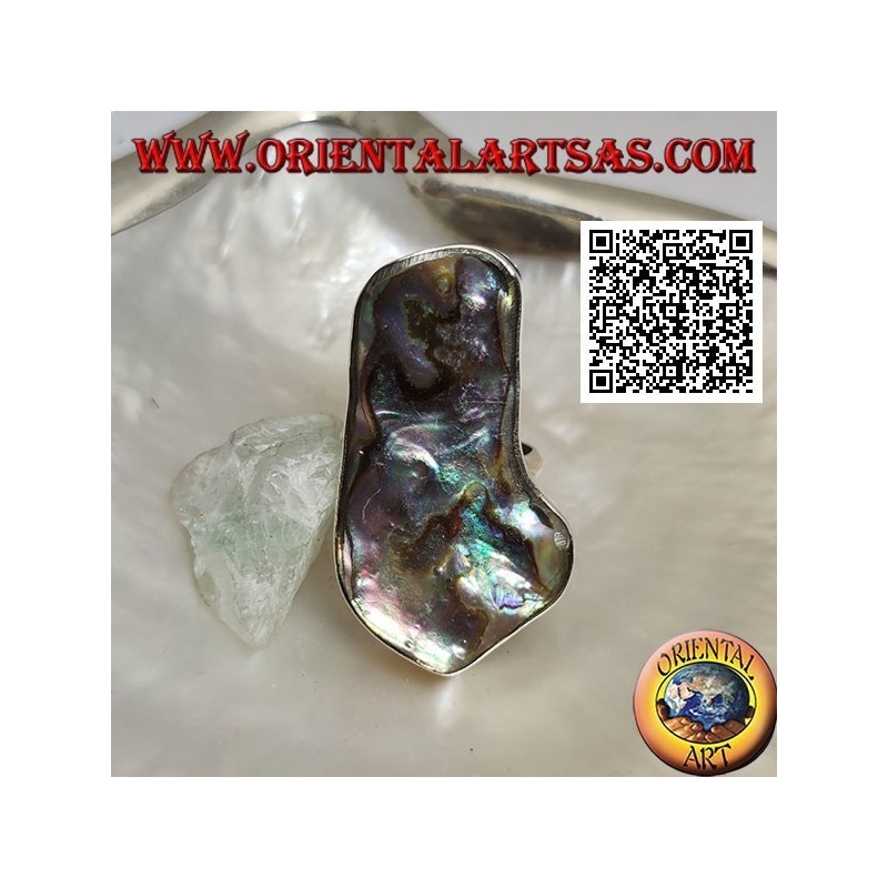 Anello in argento con grande paua shell (abalone) irregolare su semplice fedina