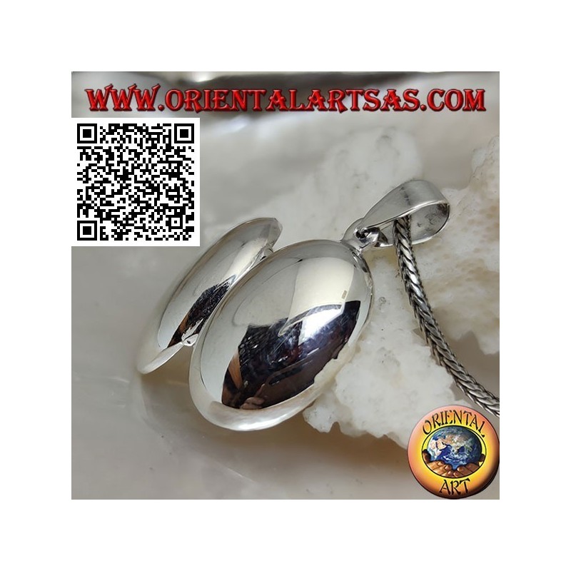 Rounded oval smooth silver photo frame pendant (22 * 16)