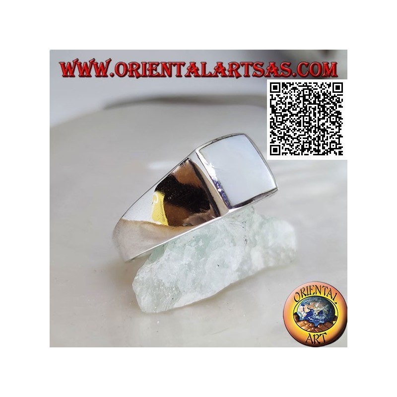 Silver ring with square mother of pearl flush with raised edge on smooth frame