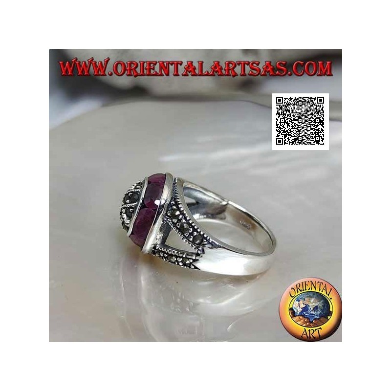 Bague en argent avec dôme en marcassite et bague circulaire en rubis ovale naturel