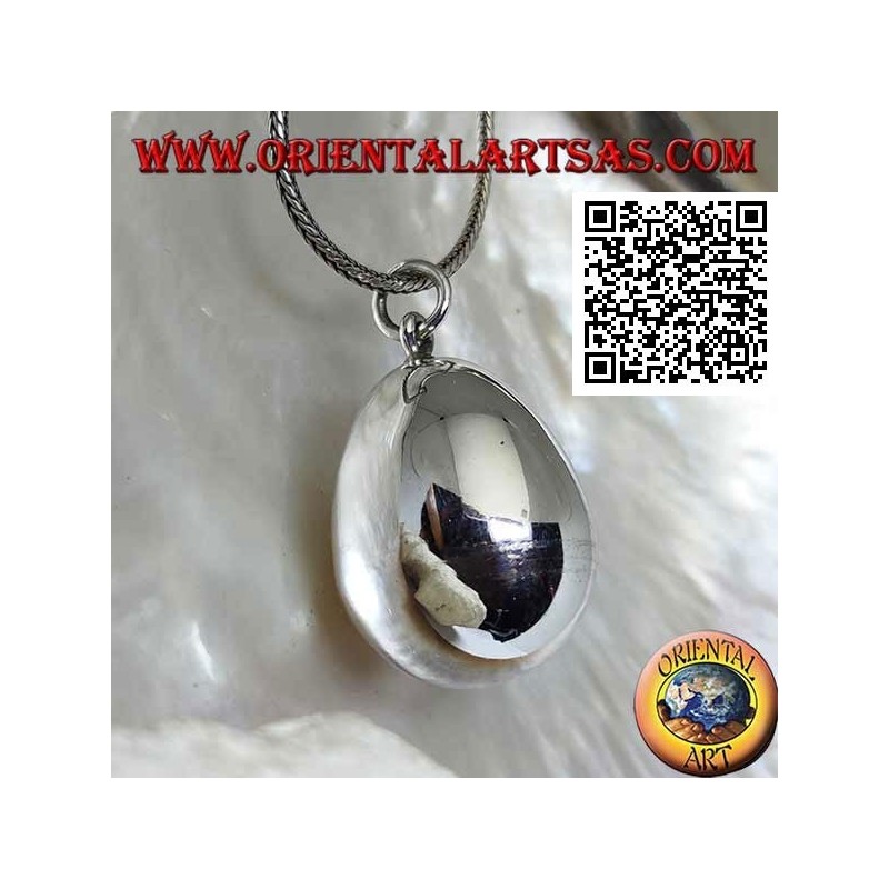 Pendant in silver "call of the angels" in the shape of an egg
