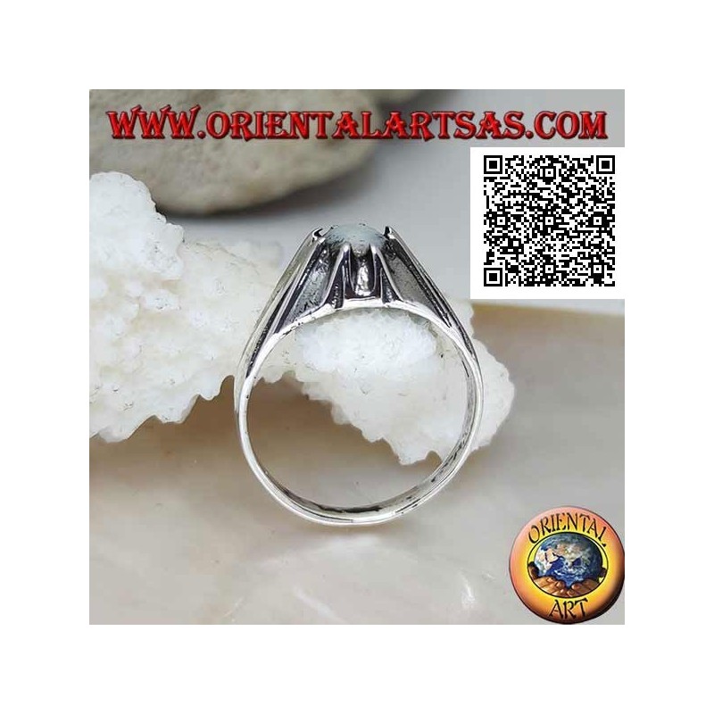 Bague en argent avec hémisphère en nacre sur une monture en saillie volcanique