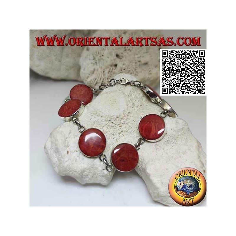 Bracelet en argent avec 7 madrépores ronds rouges (corail) séparés par des anneaux de chaîne