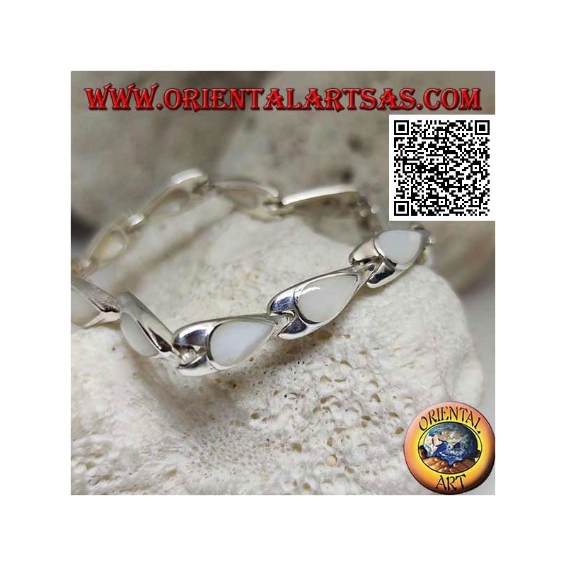 Bracciale in argento con 11 madreperla a goccia su piastrine in argento