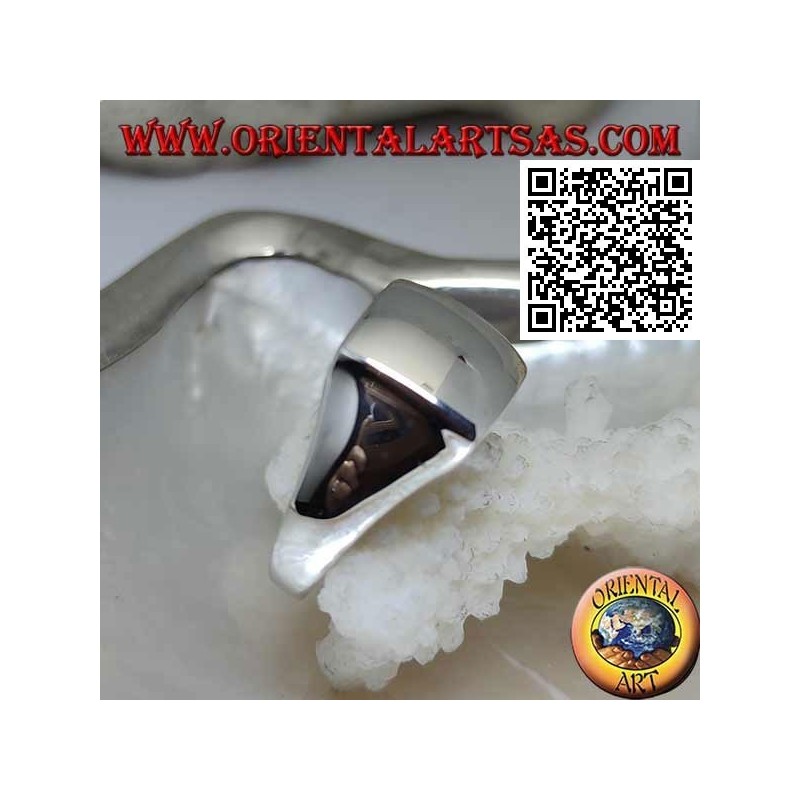 Smooth silver ring with raised convex square 14 * 14