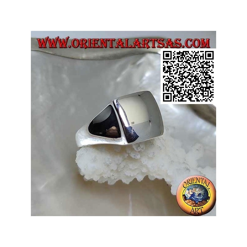 Smooth silver ring with raised convex square 14 * 14