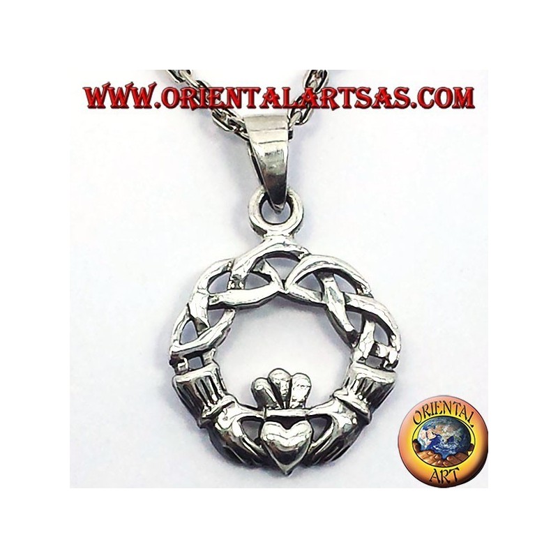 Ciondolo claddagh con nodo celtico in argento