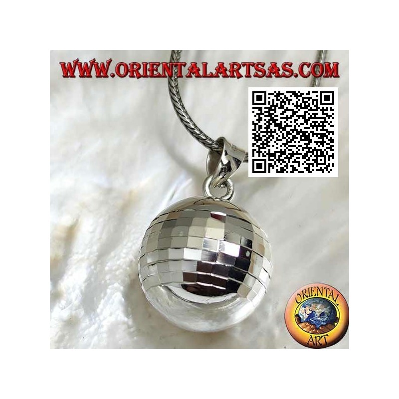 Silver pendant "Call of the Angels" with specular squares (Ø 20 mm.)