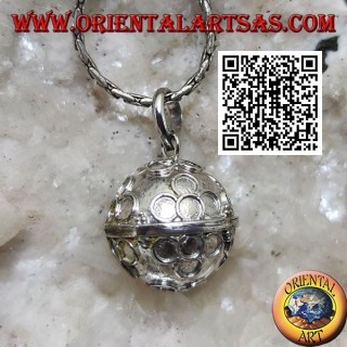 Silver pendant "Call of the Angels" with embossed flower circles (Ø 12mm.)