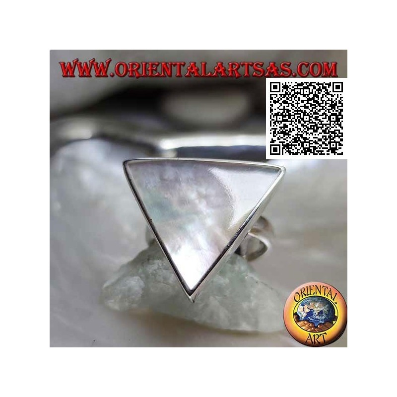 Silver ring with large triangular mother-of-pearl set in smooth edge