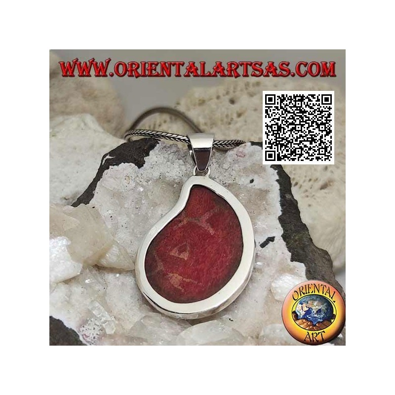 Ciondolo in argento con madrepora rossa (corallo) a goccia curva su montatura liscia