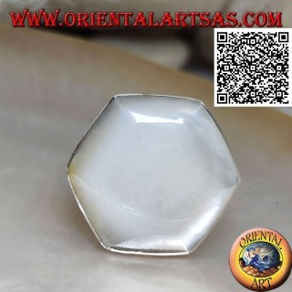 Silver ring with hexagonal mother-of-pearl set with smooth edge (adjustable)