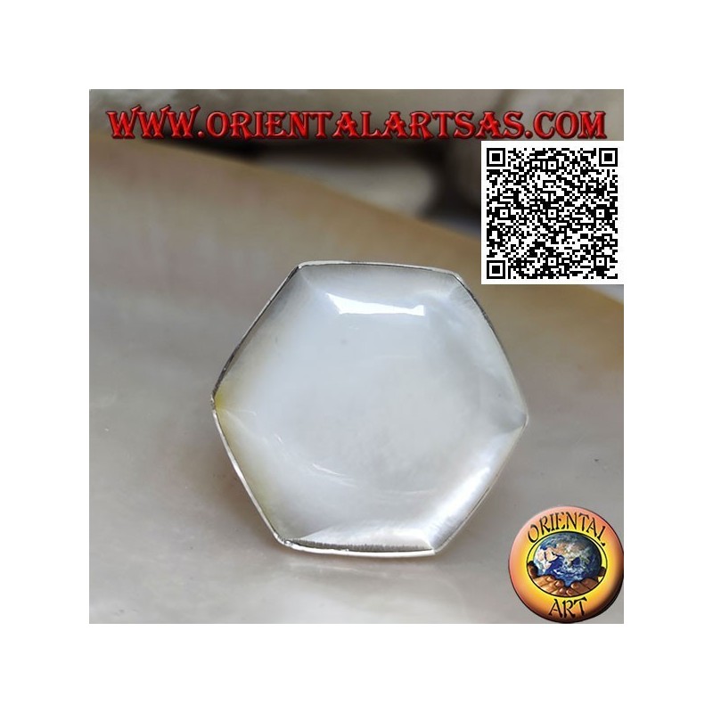 Silver ring with hexagonal mother-of-pearl set with smooth edge (adjustable)