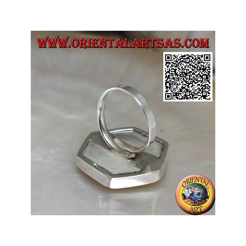 Silver ring with hexagonal mother-of-pearl set with smooth edge (adjustable)
