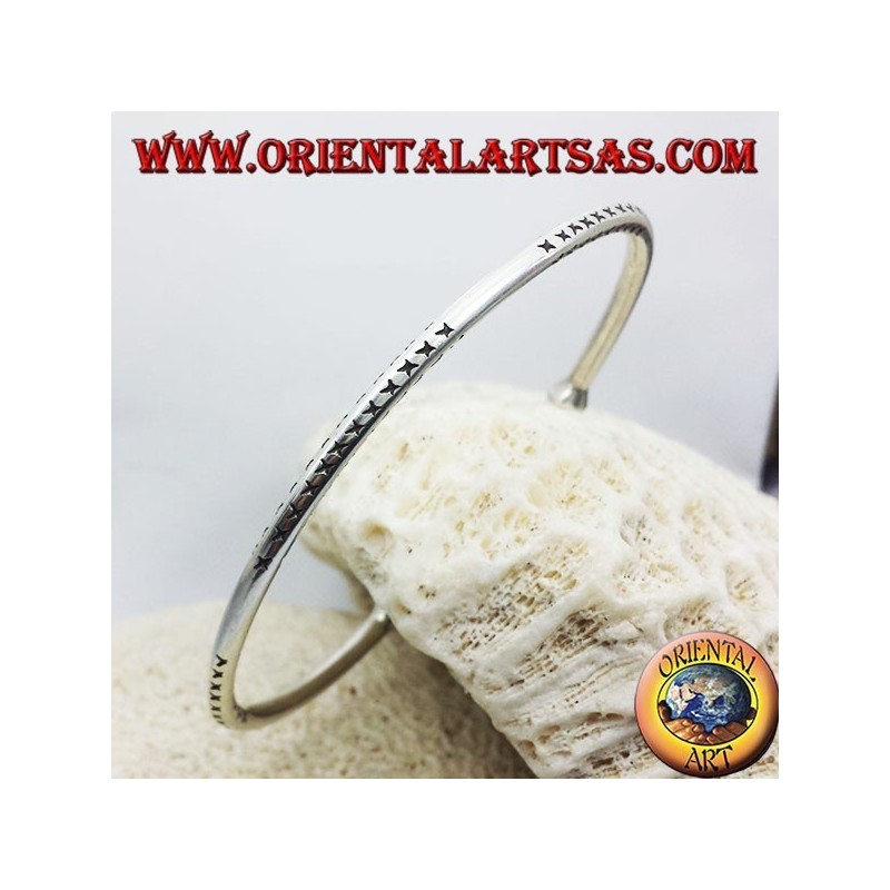 bracciale rigido tondo  fatto a mano in argento