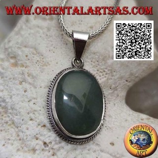Ciondolo in argento con avventurina ovale contornata da intreccio