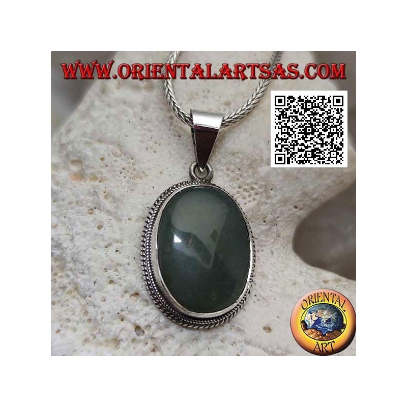 Colgante de plata con aventurina ovalada rodeada de entretejidos