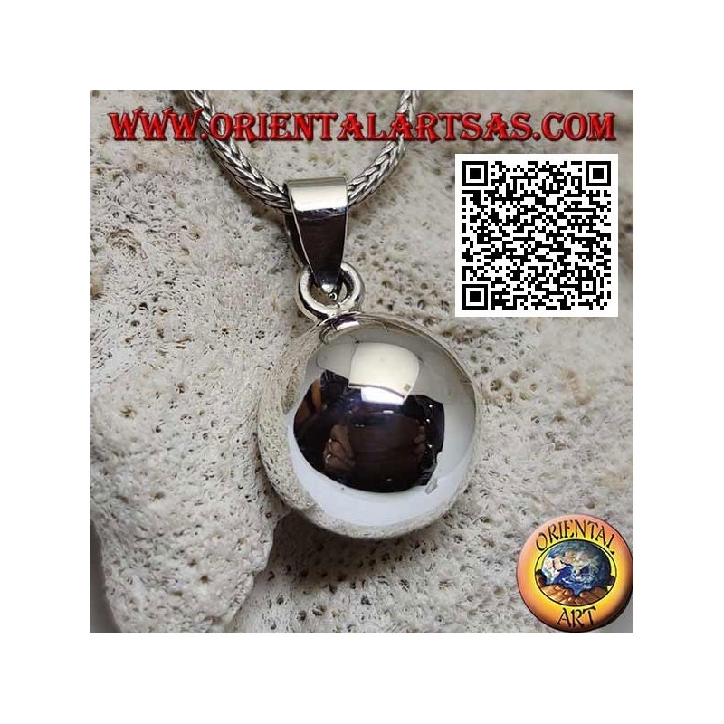 Simple and smooth silver "Call of the Angels" pendant (Ø 16mm.)