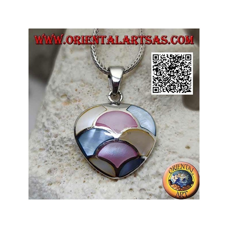 Ciondolo in argento a forma di cuore con madreperla multicolor a mosaico di semicerchi