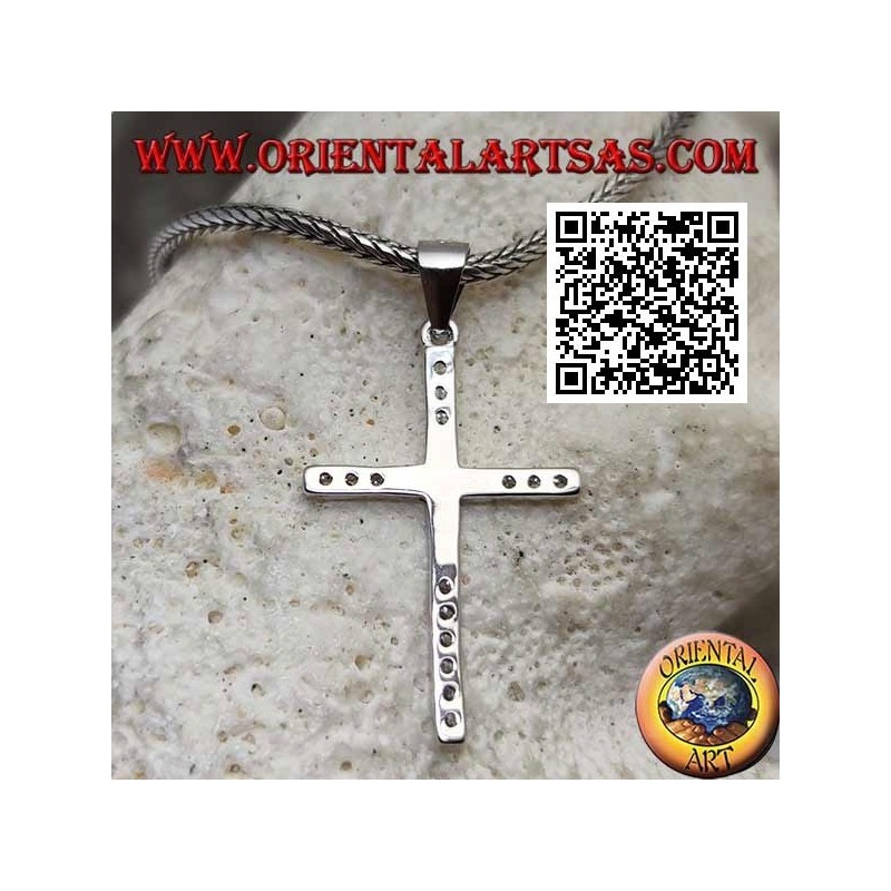 Ciondolo in argento croce latina liscia con zirconi sulle punte