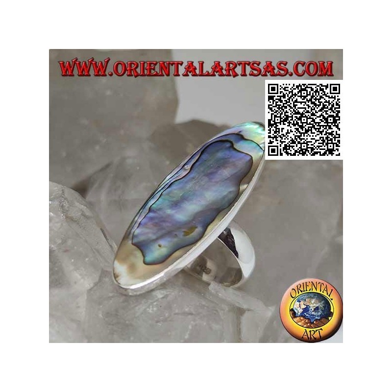 Anillo de plata con una concha de paua ovalada alargada (abulón) engastada con un borde liso (16)
