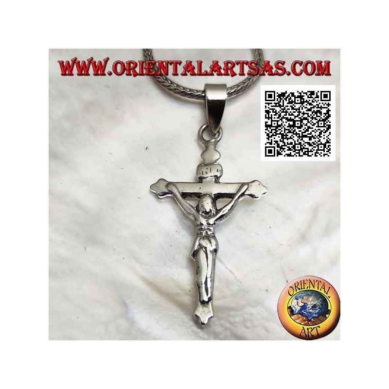 Silberanhänger, der die Kreuzigung Jesu Christi auf einem glatten Kreuz darstellt