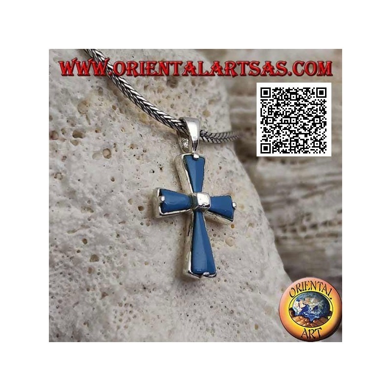 Pendentif croix en argent avec bras turquoise et carré central en argent