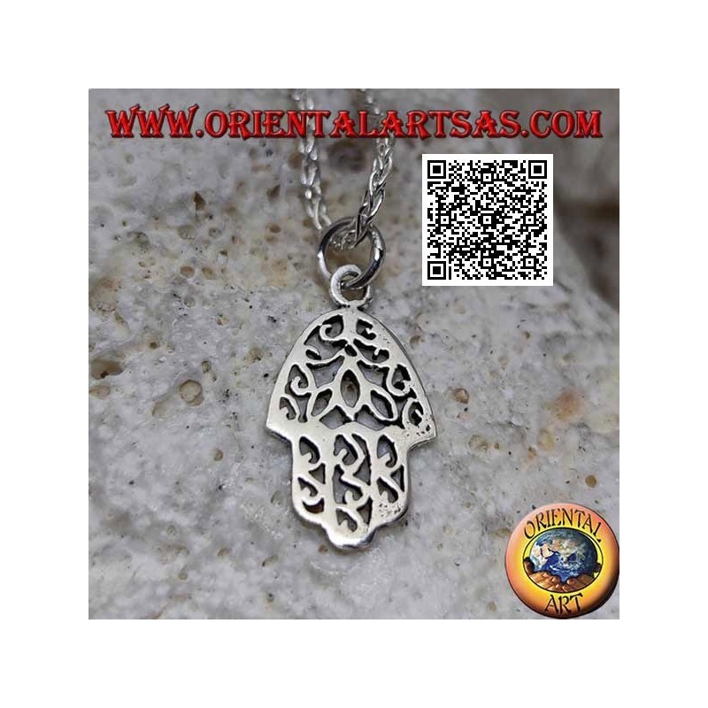 Pendentif Main de Fatima en argent lisse à décor ajouré