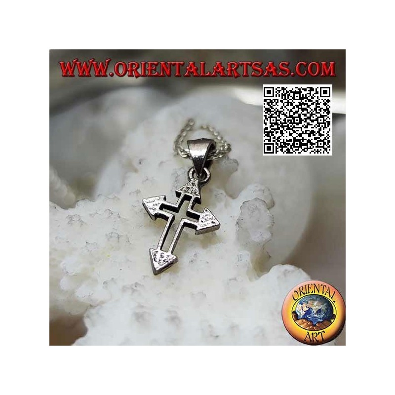 Pendentif croix latine en argent sterling avec extrémités en pointe de flèche
