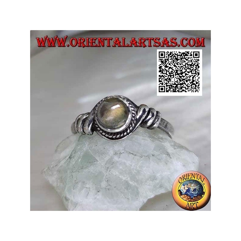 Silver ring with round labradorite in the center of a coiled wire