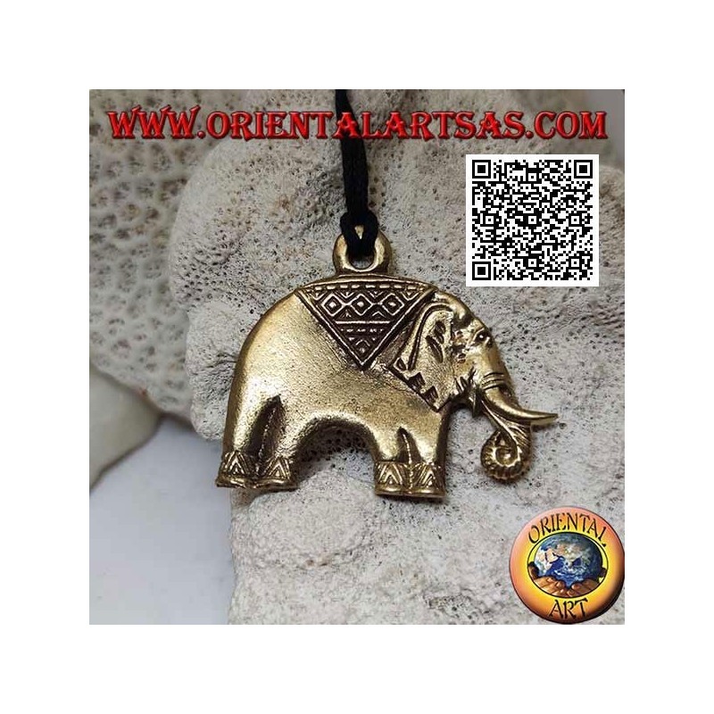 Ciondolo in ottone rappresentante un elefante asiatico tipicamente decorato