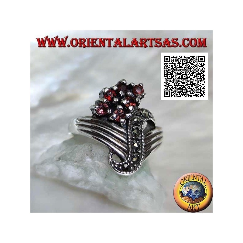 V-shaped silver ring with central marcasite wave and 6 round garnets set