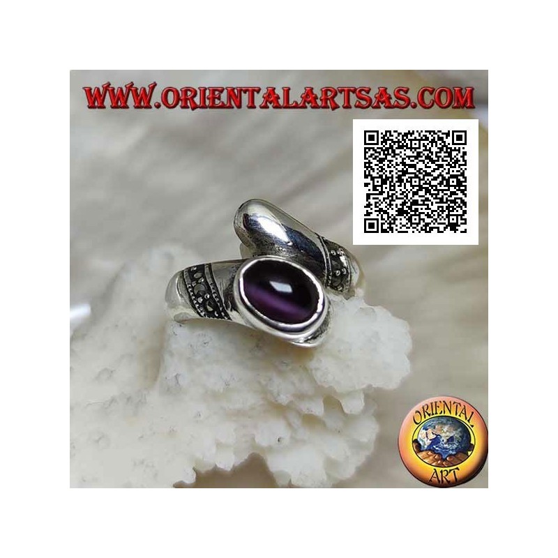 Anillo de plata con banda yuxtapuesta con bandas de crisoberilo y marcasita ojo de gato moradas