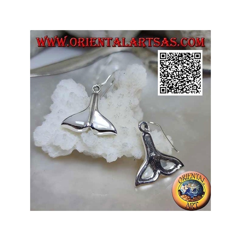 Boucles d'oreilles en argent en forme de queue de baleine avec nacre