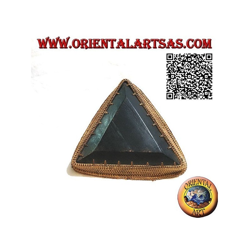 Bandeja de servicio de bandeja triangular Lombok en madera de caoba, borde de mimbre e incrustaciones de nácar (pequeña)