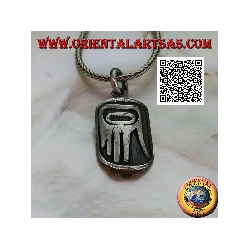 Médaille pendentif en argent avec main aborigène de primitifs en bas-relief