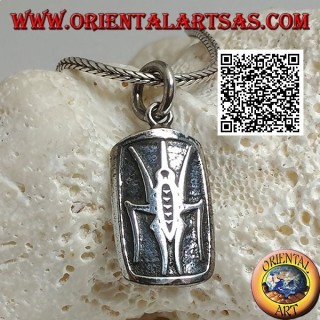 Medalla colgante de plata con escarabajo pelotero (símbolo egipcio de la resurrección) en bajorrelieve