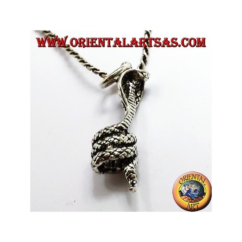 cobra enroulé pendentif en argent