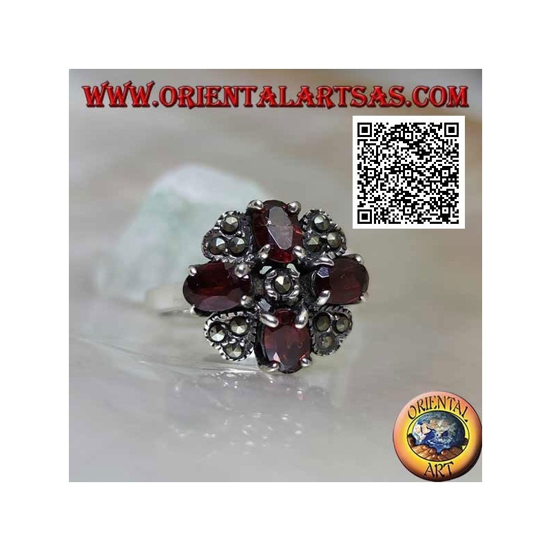 Bague croix de Malte en argent de grenats ovales naturels sertis et marcassite au milieu