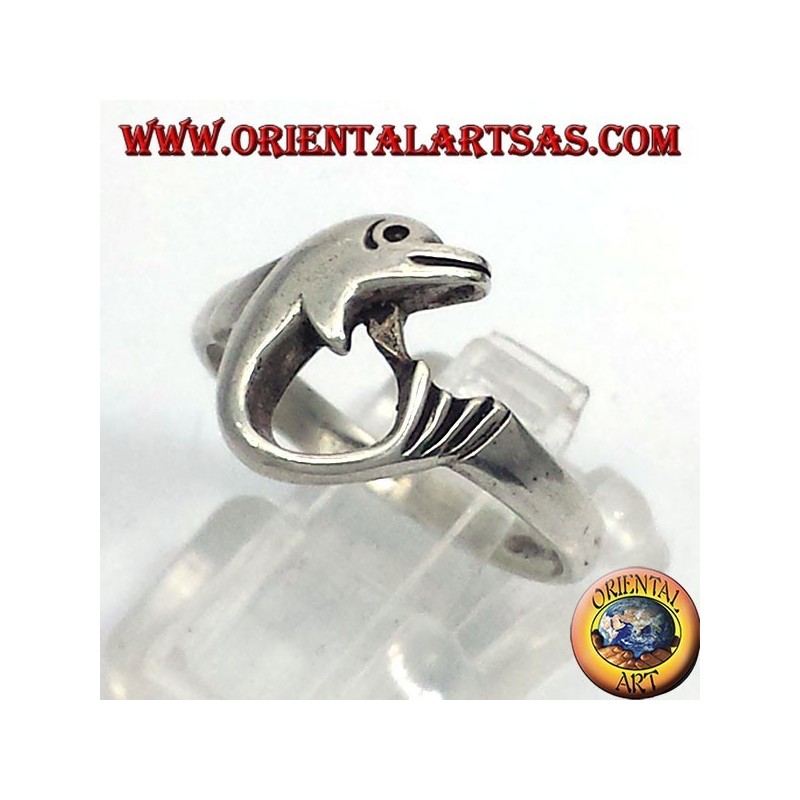anello delfino arrotolato in argento