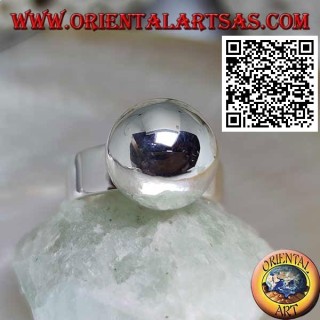 Smooth band silver ring with large smooth sphere