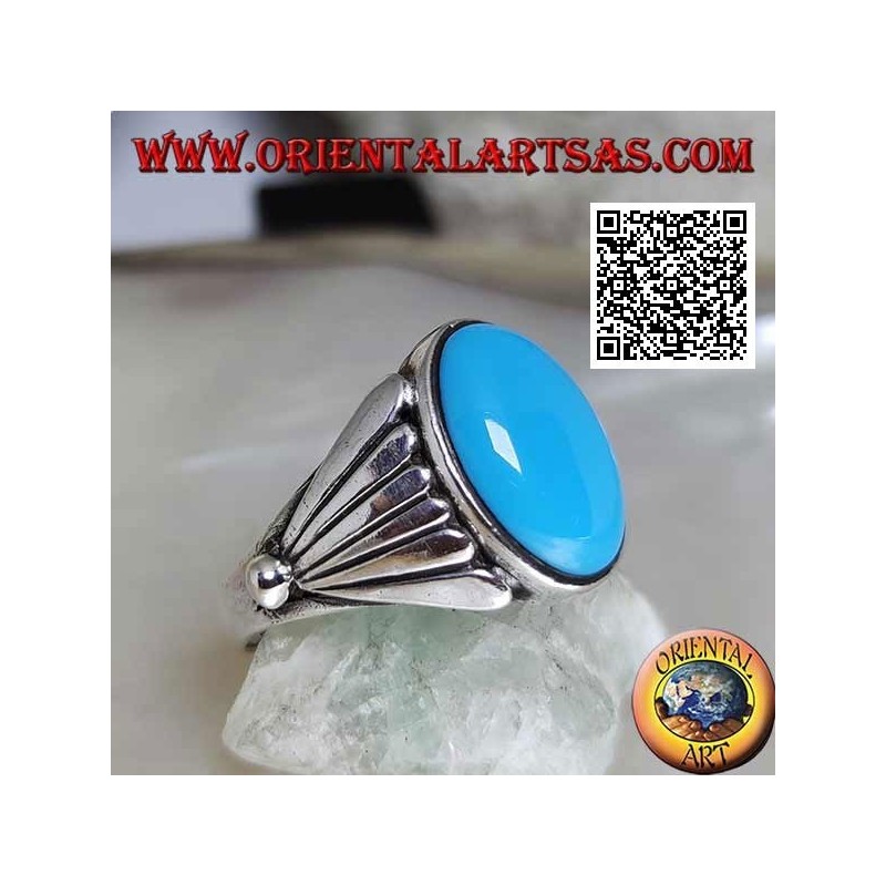 Bague en argent avec cabochon ovale turquoise avec éventail lisse sur les côtés