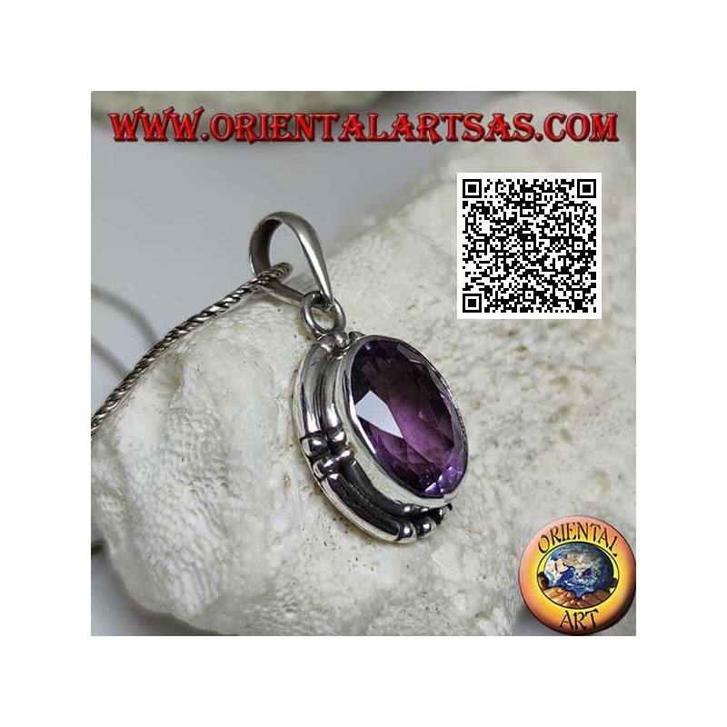 Pendentif en argent avec splendide améthyste naturelle grand ovale facetté et bord lisse rayé sur les 4 points cardinaux