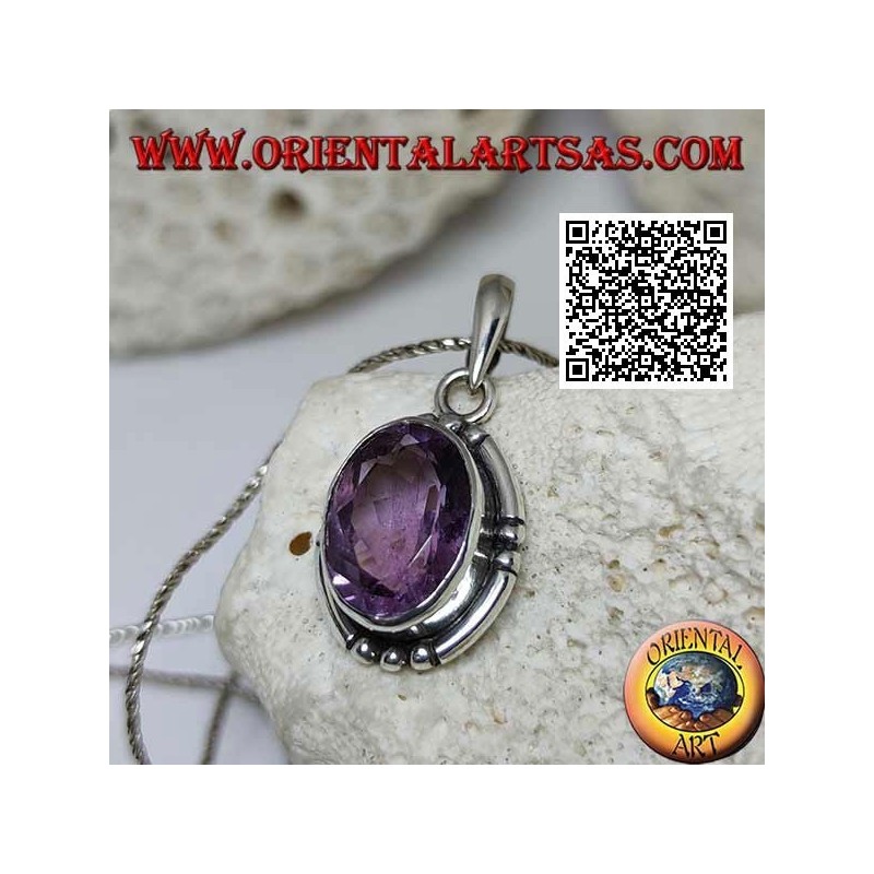 Silver pendant with splendid natural oval large faceted amethyst and smooth edge striped on the 4 cardinal points