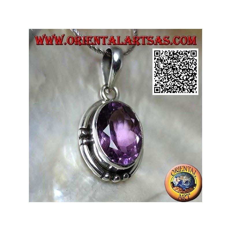 Silver pendant with splendid natural oval large faceted amethyst and smooth edge striped on the 4 cardinal points