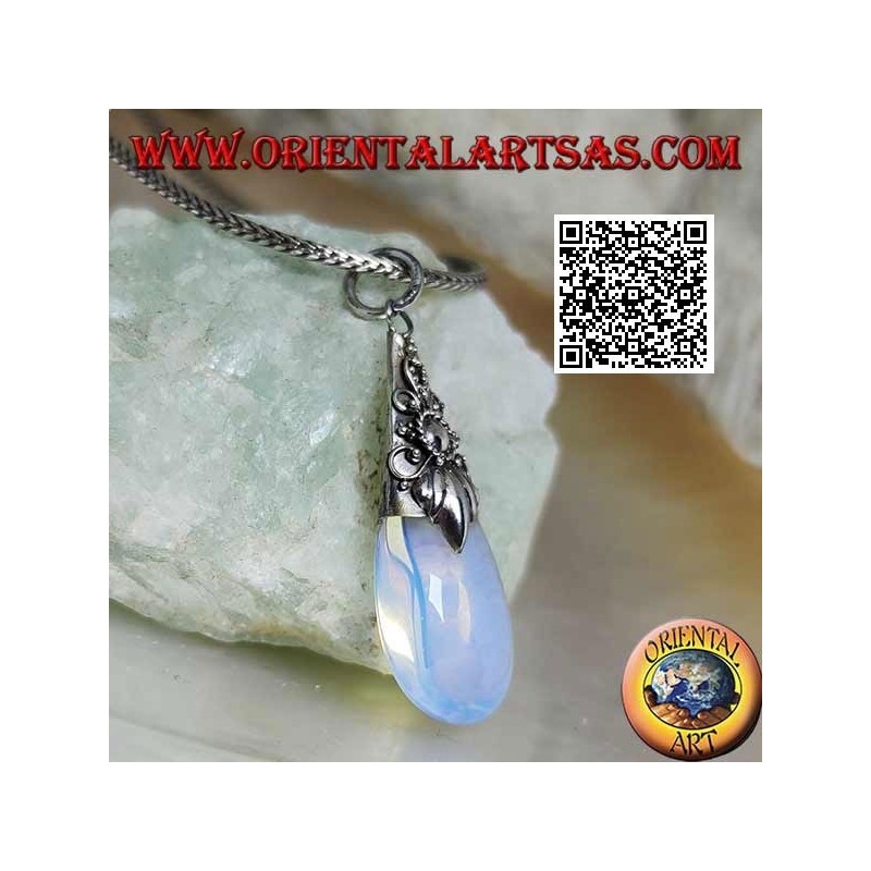Pendentif goutte en argent avec opale de mer et décorations en relief