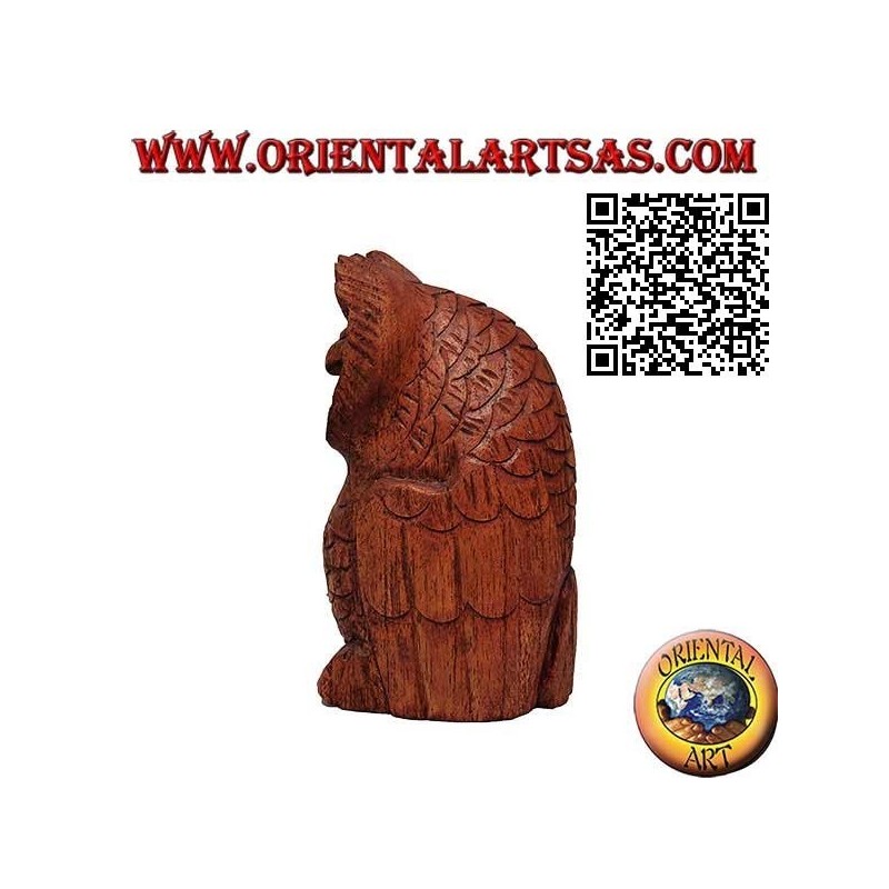 Sculpture of the wise seated owl in 13 cm suar wood