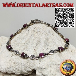 Bracelets en argent sertis de 8 rubis ronds naturels alternant avec des gouttes de marcassite