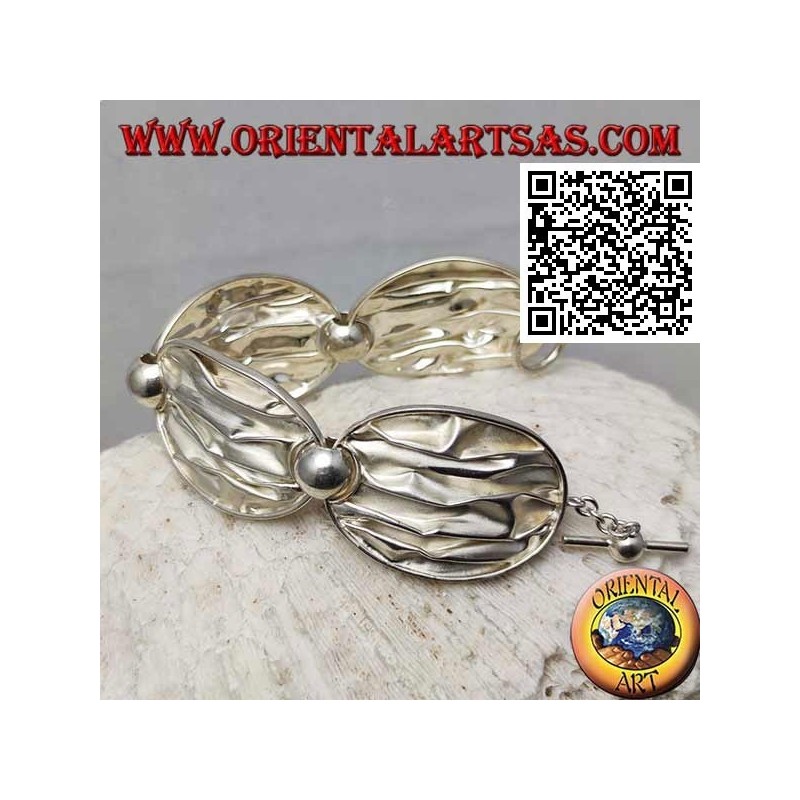 Bracelet semi-rigide en argent satiné effet froissé